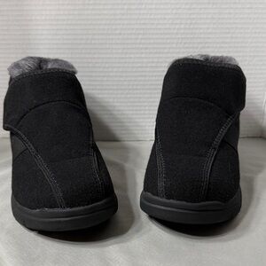 FitVille Marca Ankle Boots Size 8W Faux Fur Lining Arch Heel Support Hook Loop